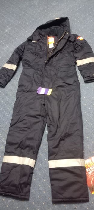 Продам комбез и бушлат