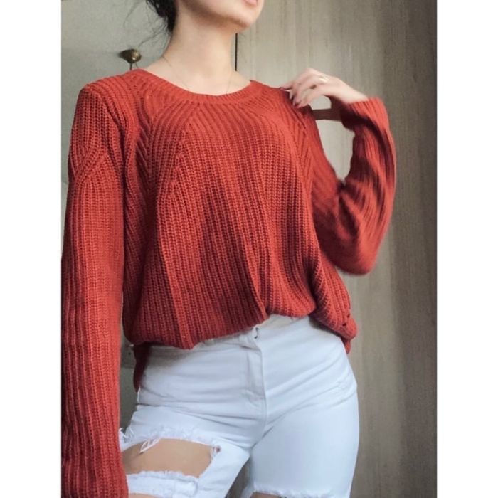 Блузи/Пуловери /H&M,Bershka