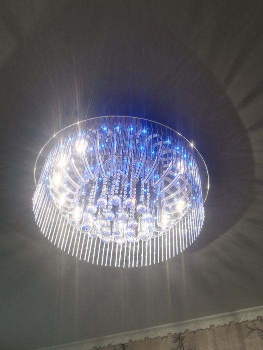 Люстра, большая, красивая