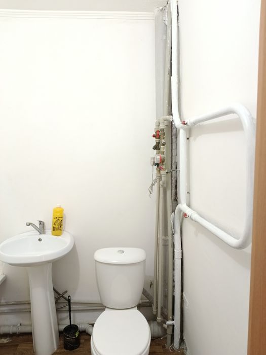 Продам 1 комн квар. 7-52-3 этаж.