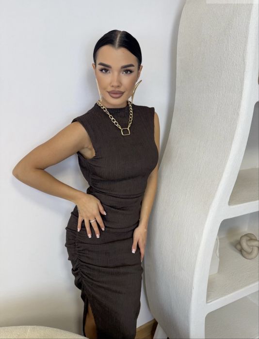 Дълга рокля LBD