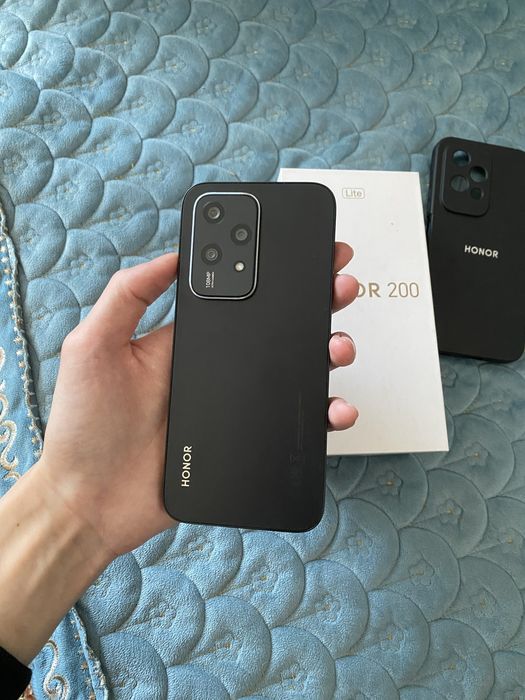 Продам Honor 200lite 256gb