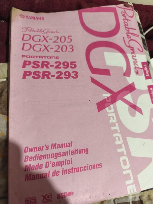 Manual de utilizare orgi Yamaha DGX203, 205, psr293, 295