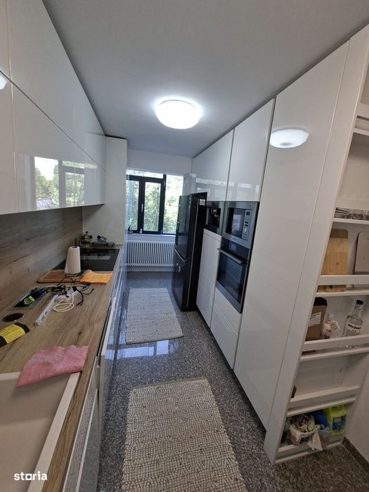 Ultracentral- Casa Casatoriilor, oferta rara la vanzare, ap 3 camere