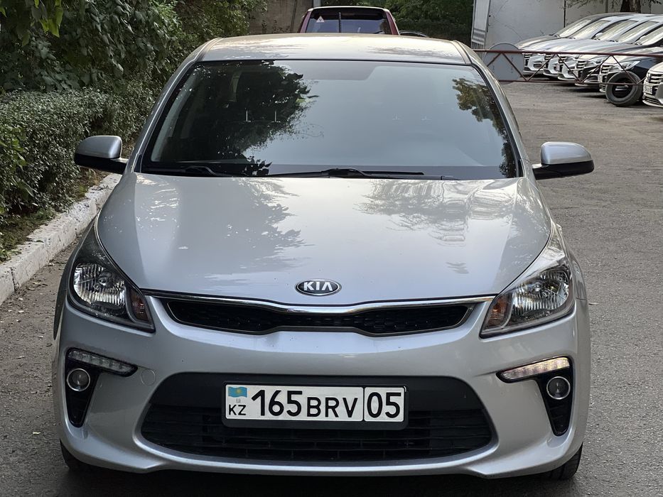 Kia Rio 2020 года