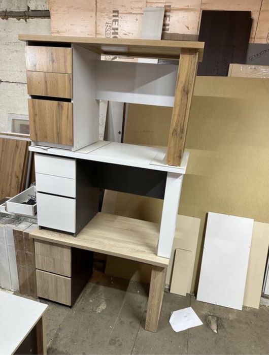 Продам стол рабочий