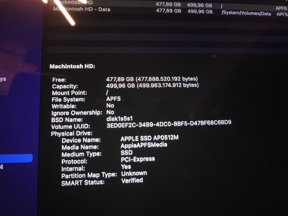 MacBook Pro , i9 , 2019 , A1990 Touch Bar , Cutie Completa .