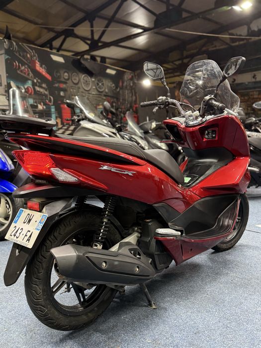 Honda pcx 2015 scutere