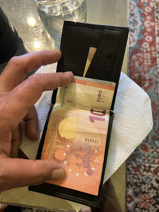 Портфейл естествена кожа