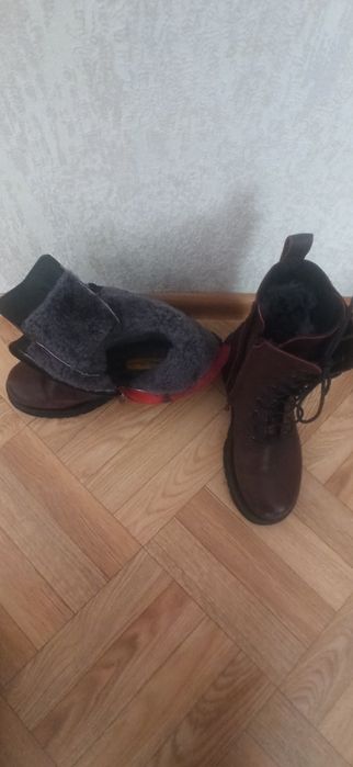 Продам зимние сапоги