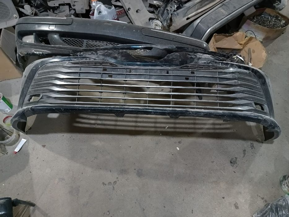 КАМРИ 70 БАМПЕР   бу оригинал