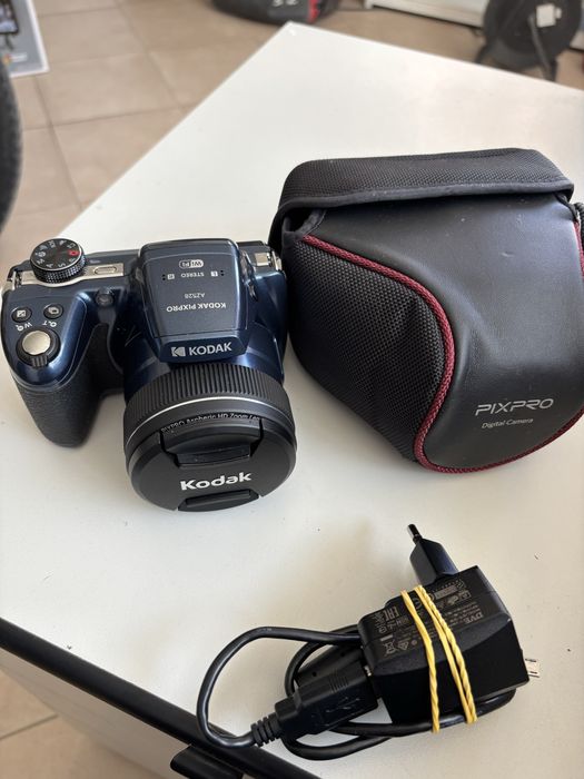Kodak pixpro AZ528