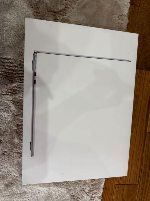 Macbook air 13inch M4