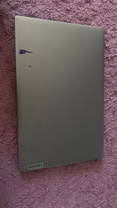 Lenovo ideapad slim 3 15IAN8