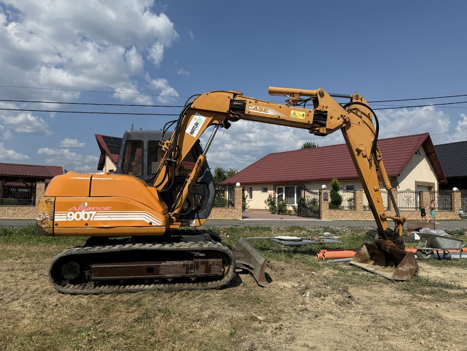 Excavator Case 9007