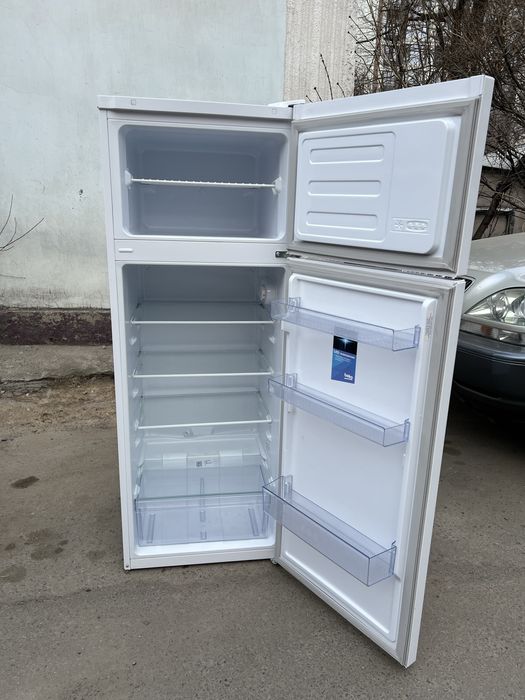 Холодильник новая Beko