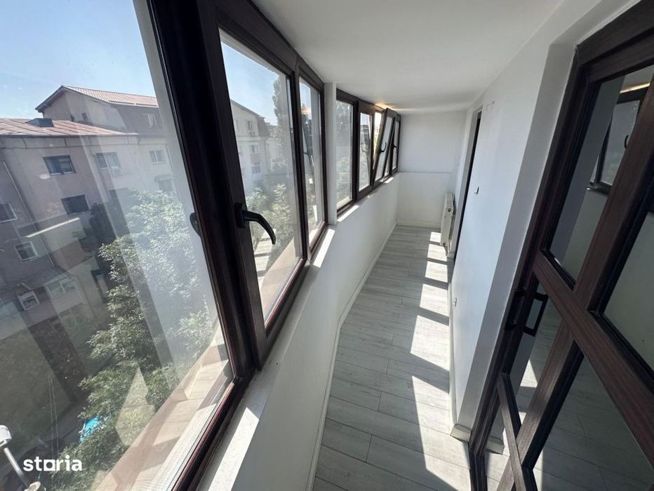 Apartament 3 camere decomandate, 141 mp utili, Rovine, zona Bacriz