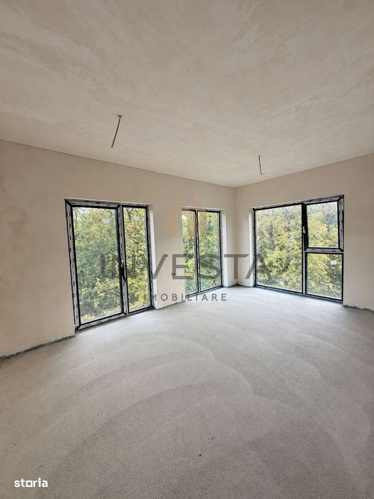 Apartament 4 camere cu 121 mp utili in imobil tip vila, zona Manastur!