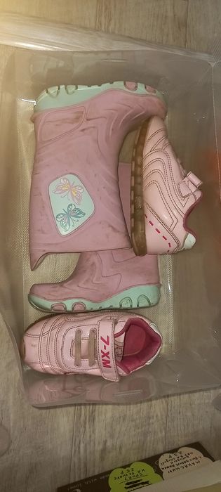 Продам 10 пар обуви