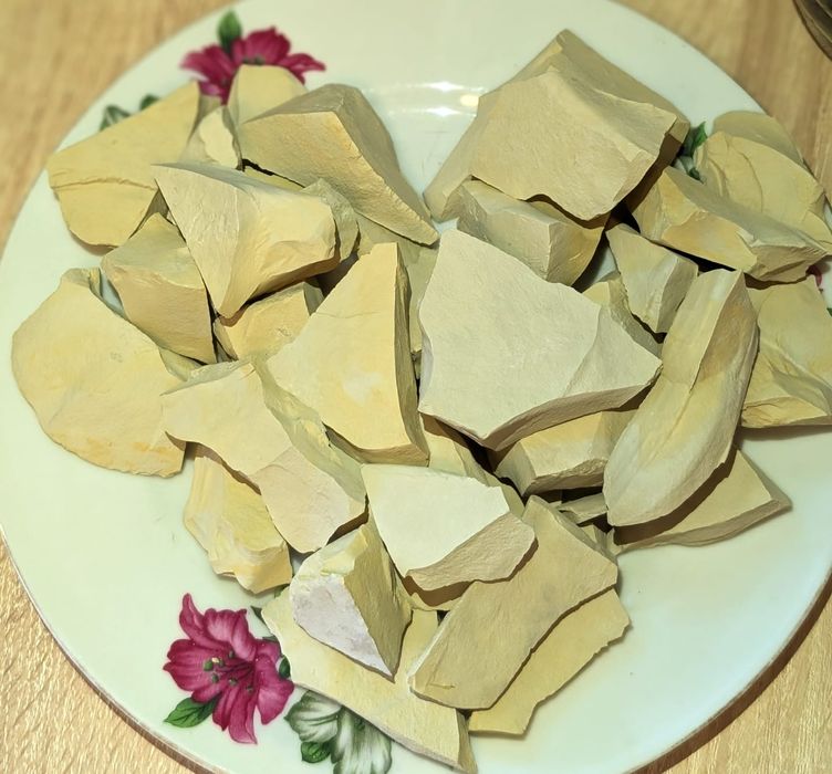 Уральская жёлтая глина