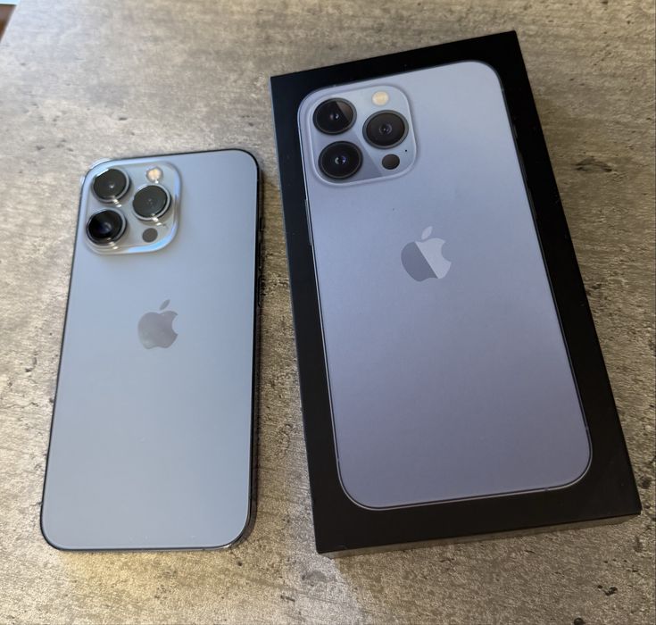 iPhone 13 pro 256Gb Sierra Blue