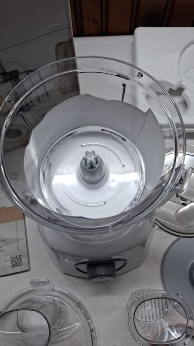 Кухненски робот Bosch  MultiTalent , 800W,2.3л