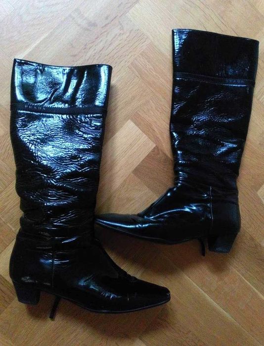 Ботуши Prada, размер 38.5, черни, 100% естествена кожа лак
