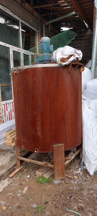 Бочка мешалка sovun va mator moyi ishlab chiqarish uchun bochka