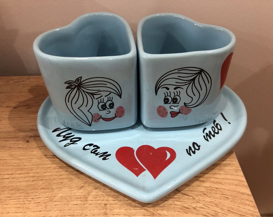 Чаши за вино и кафе