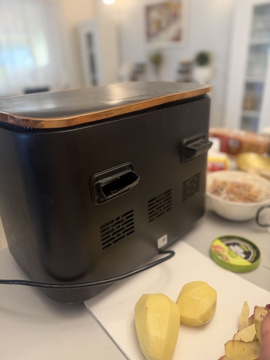 Vand Air Fryer Dual Ninja stare foarte buna