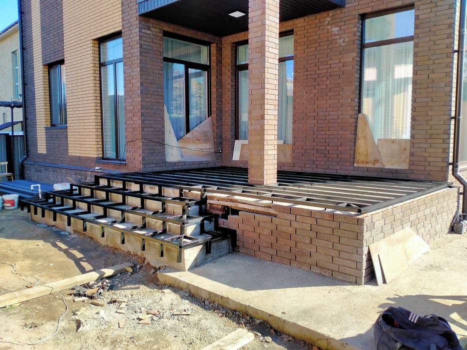 монтаж террасной доски