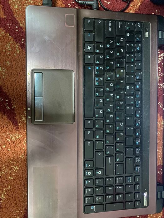 Asus K53E Core i3, 6GB, Windows 11 Pro