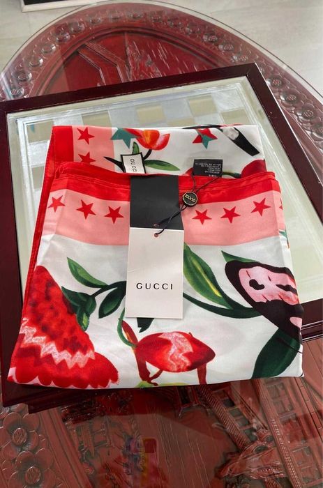 Копринен шал GUCCI