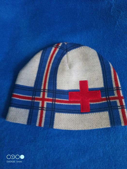 Ски Ръкавици REUSCH,шапки за планина,разход катерене mammut Rossignol