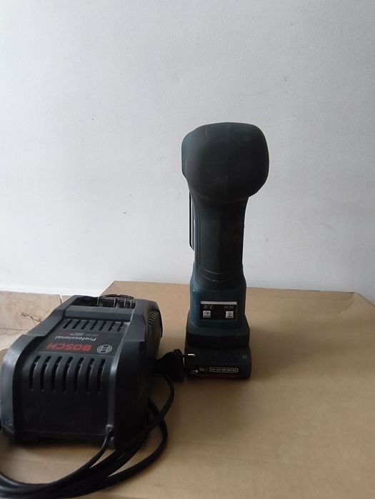 Vand fierăstrău pendular Bosch GST 18V-155 SC
