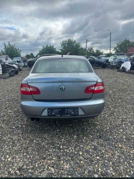 Dezmembrez Skoda Superb 2012 1.6 Tdi