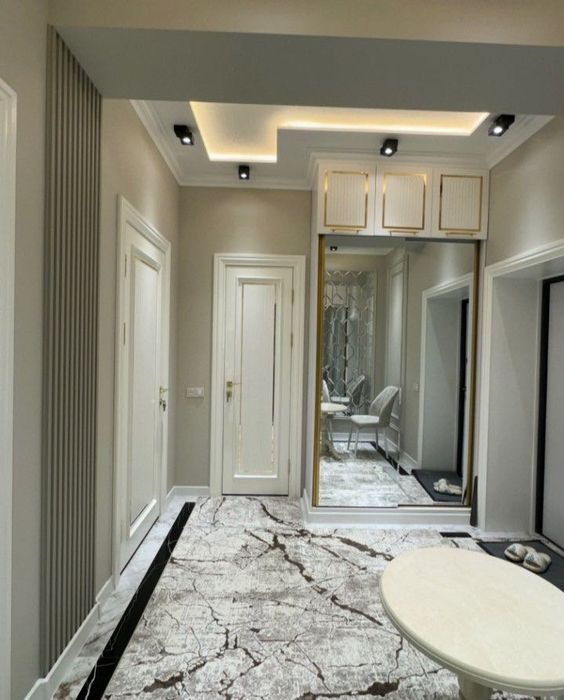 Сдам 2 ком квартиру новостройку на 2 этаже Гагарина , риэлтор