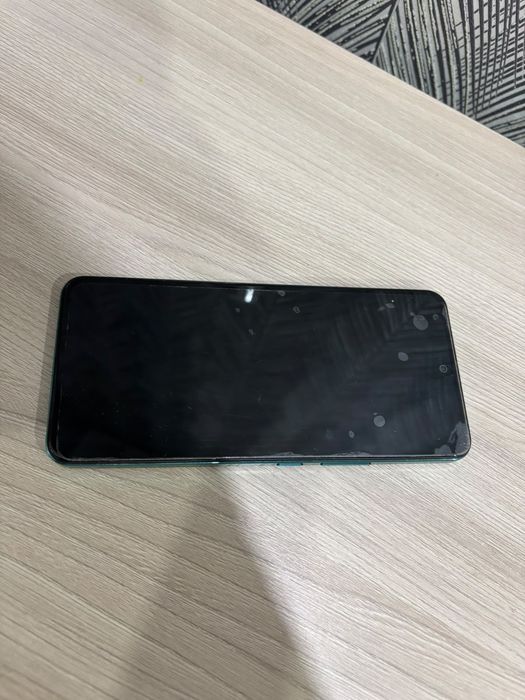 Vivo V40 Lite 4G, 8/128 ГБ