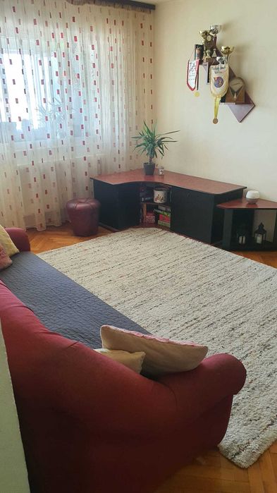 Apartament cu 4 camere,strada Bistritei 32,ultracentral
