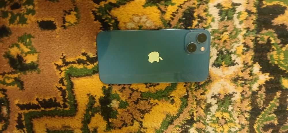 Ayfon 13 128 yonqs 70 hama yoqi ishlidi ochlmagan