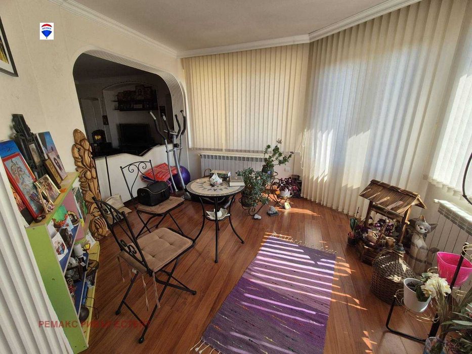 Продава се Къща в Кубрат - 222 кв.м за 577 €/кв.м - Снимка #9