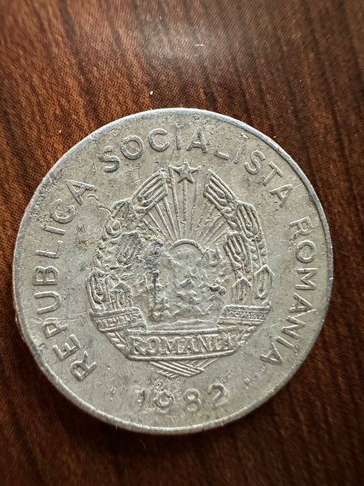 Vând monedă de 25 Bani din 1982 pentru colecționari