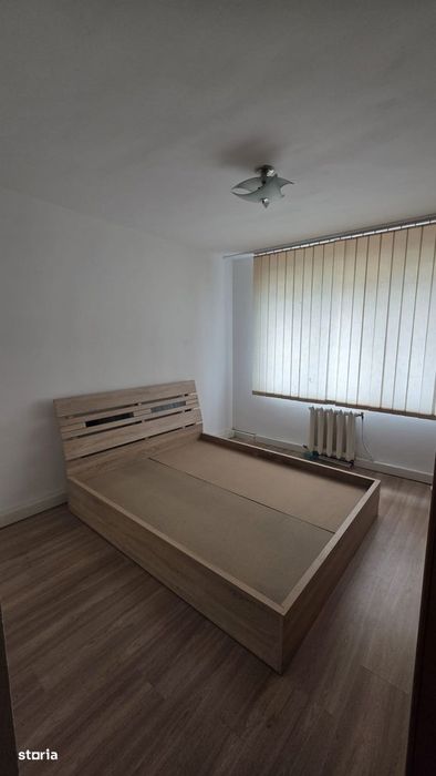 apartament cu 2 camere, semidecomandat, 46 mp., zona centrala