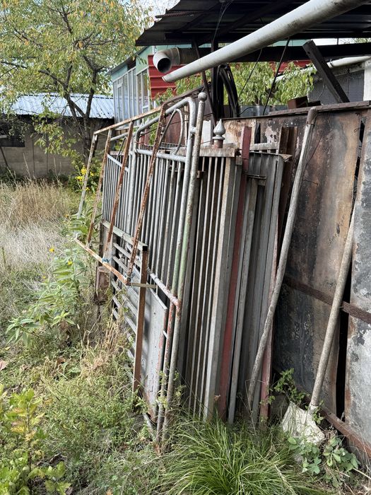 Продавам ограда