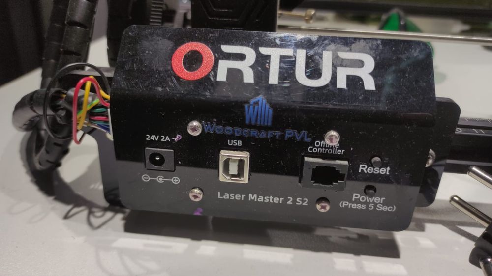 Продам лазерный гравер Ortur