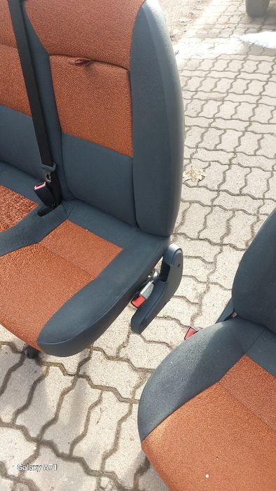 Продавам седалки комлект