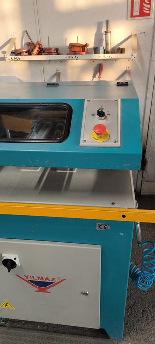Ъглопочистваща машина за PVC Yilmaz