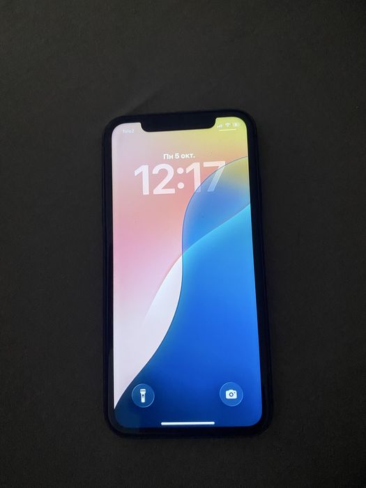 Продам Iphone 11 128гб