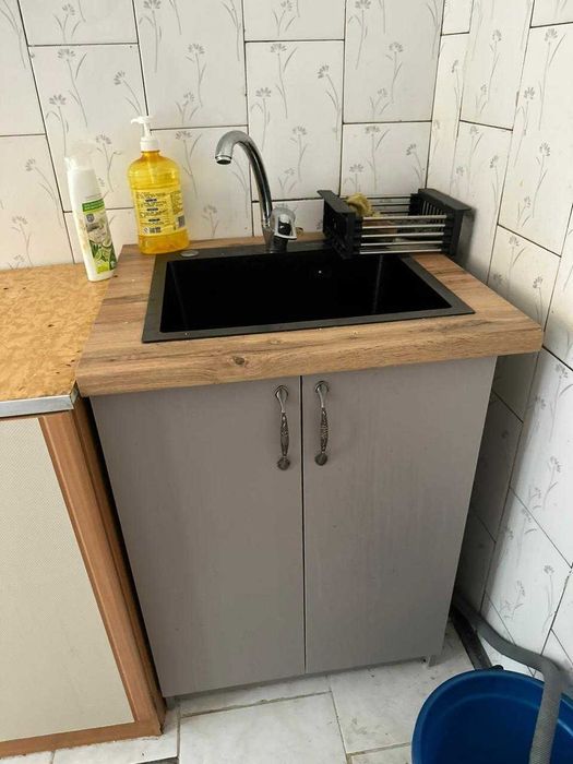 кухнонный мойка шкафпен