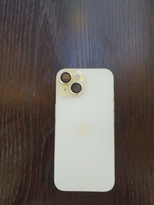 Айфон 15 в хорошом состоянии